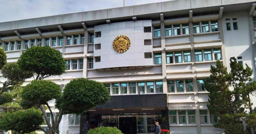 法務部調查局2020年成立專案，積極掃蕩中企來台挖角案 ，今年掃蕩16家知名陸企在台非法挖角案。（圖／翻攝畫面）