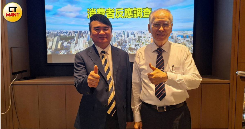 富比士網路科技發布最新調查，左為富比士網路科技執行長陳高超，右為財經專家莊孟翰。（圖／林榮芳攝）