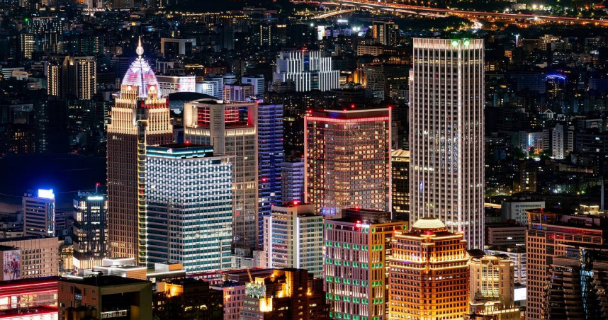 台北生活成本指數略高於東京，購買力卻只有其七成，反映出實質壓力落差。（示意圖／Pixabay）