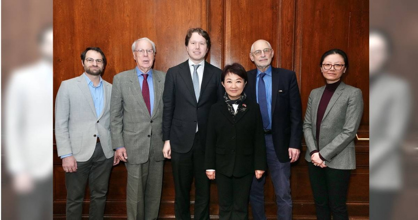 盧秀燕受邀訪問「外交關係協會」（Council on Foreign Relations, CFR）紐約總部。（圖／取自台中市政府網站）