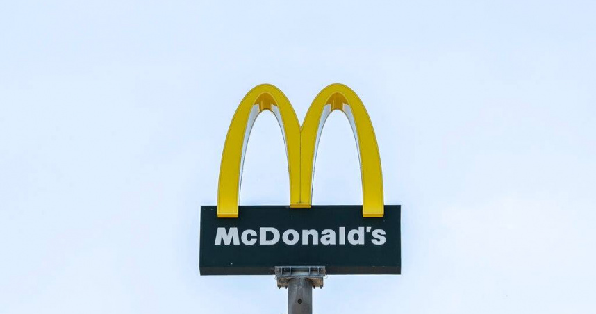 麥當勞因美伊戰事推升成本，英國市場擬率先調漲價格。（示意圖／達志／美聯社，下同）