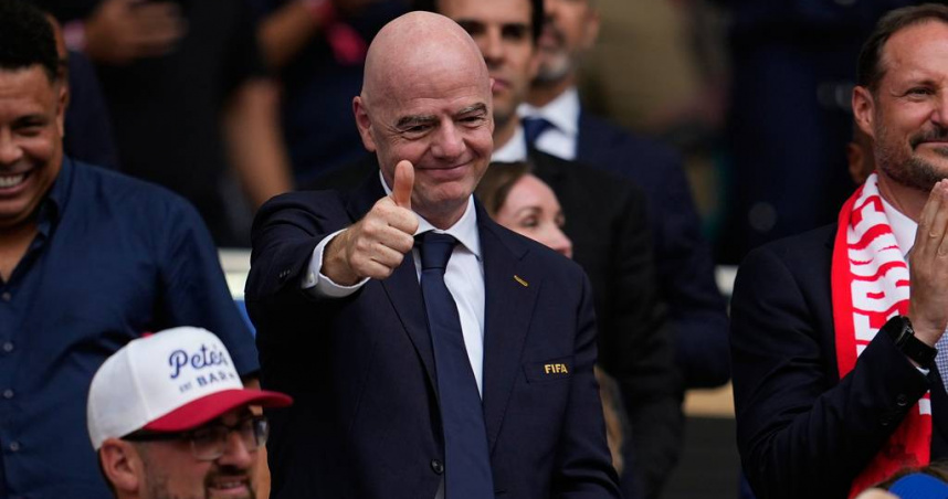 國際足總（FIFA）主席因凡提諾（Gianni Infantino）證實，FIFA將研議2030年世界盃是否進一步擴編至64支球隊。