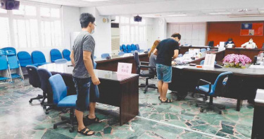 農漁民擴大紓困案今起受理 新北漁會提前演習防人龍