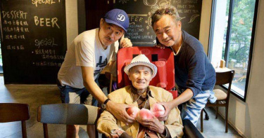 文夏喜迎93歲大壽 生日會眾星雲集