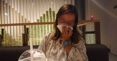 被賣入火坑當雛妓...女咬牙拚出逆境人生!生母重病臥床她陷兩難