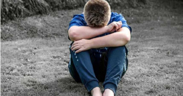 7歲男童遭父母虐待 菸頭燙手3度燒傷恐截肢