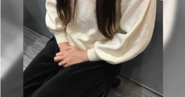 剖腹產後脹氣6年!檢查驚見拳頭大腫瘤 醫開刀取出「包肉紗布」人妻氣炸