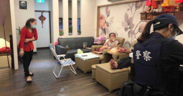 就是要開!新竹市規定8大行業停業 警逮養生館偷營業