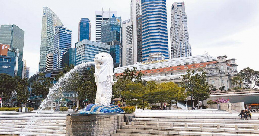 新加坡5月3日選舉，星國不僅人人強制性投票，前總理李光耀推出的「集選區制」（GRC），更是一項全球獨有的選舉制度。（圖／美聯社／達志）