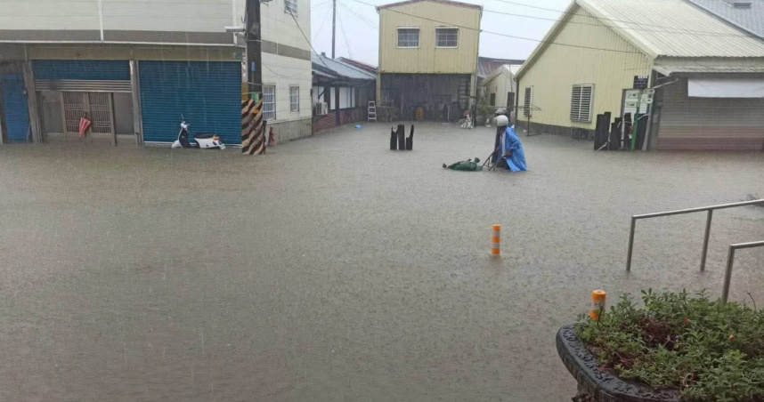 台南後壁淹水慘重。（圖／翻攝自爆料公社）