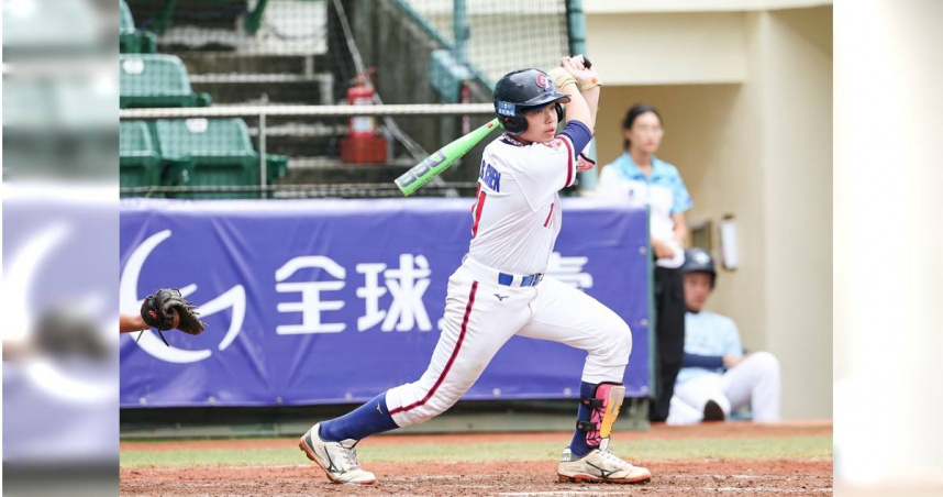 U12世界盃少棒賽，中華隊迎戰墨西哥，陳啟聖在6局下遭到觸身球，中華隊靠著這個「再見觸身球」6比5逆轉勝。（圖／中華棒協提供）