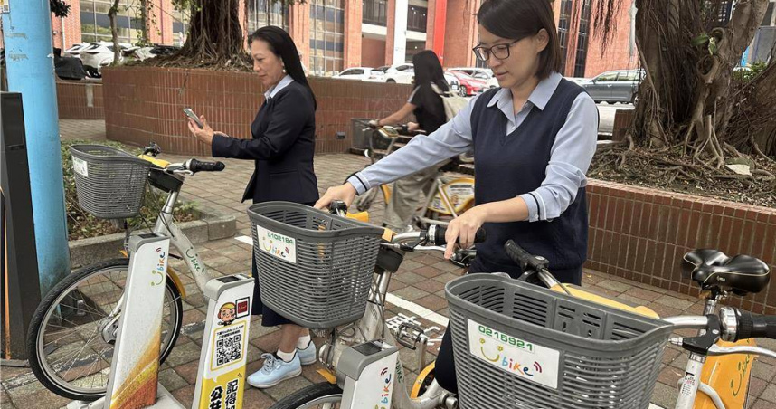 新北市、桃園市YouBike 公共自行車系統將自民國115年1月開始，共同推動公共自行車傷害險新制，民眾必須完成投保免費公共自行車傷害險才能租借騎乘YouBike。（圖／本報資料照片）