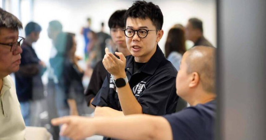 針對柯志恩學韓國瑜金句「莫忘世上苦人多」，呼籲治水下放地方，張博洋反批「是誰亂刪預算」。（圖／翻攝張博洋臉書）
