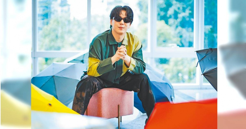 金曲歌王蕭煌奇受訪分享與媽媽的生活點滴。(圖/陳俊吉攝)