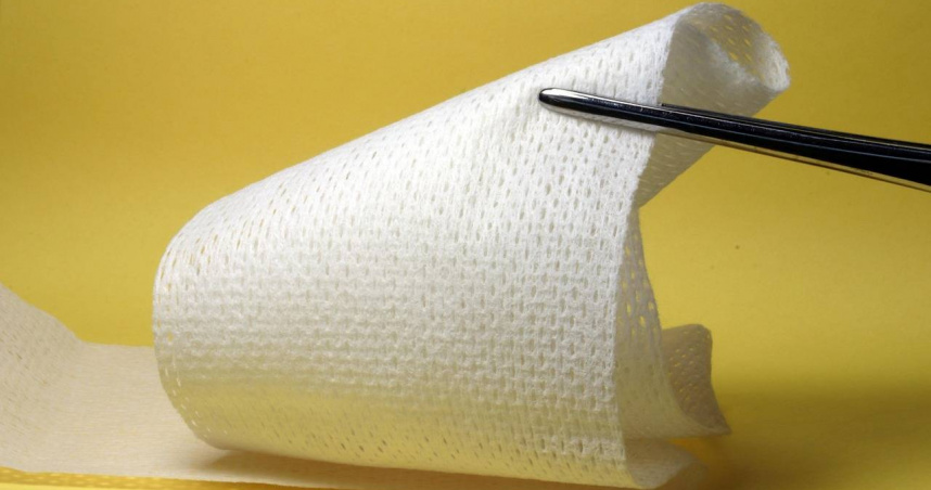 一名腦瘤患者誤吞紗布，沒想到2天後就隨著排泄物排出。（示意圖／翻攝自pixabay）