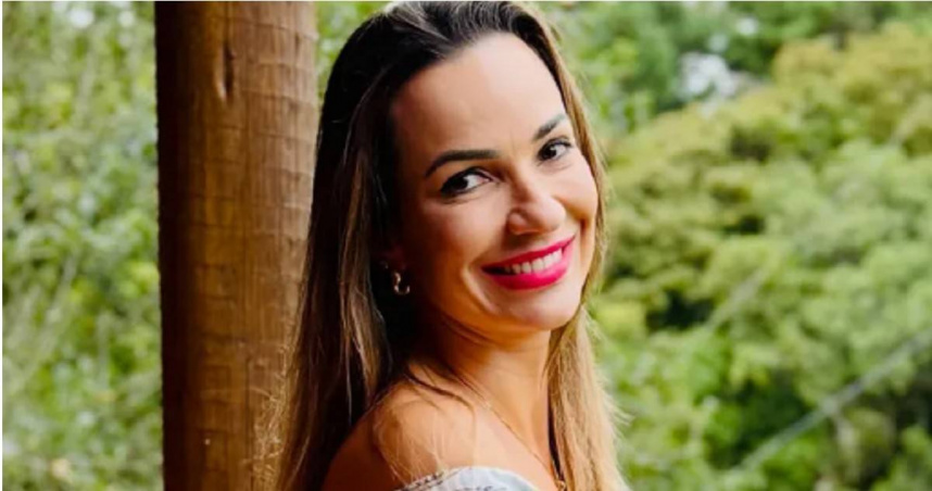 巴西網紅阿琳．克里斯蒂娜．達爾莫林因車禍重傷送醫途中不治，享年41歲。（圖／翻攝自IG，Aline Cristina Dalmolin）