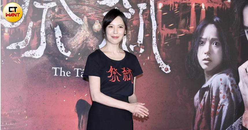 天心頂「毀容級」妝容扮鬼，表示想成為鬼后。（圖／侯世駿攝）