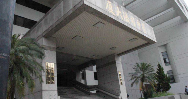 吸安縱火燒夜市16家店舖遭毀 鑑定有「幻聽」獲法院判減刑