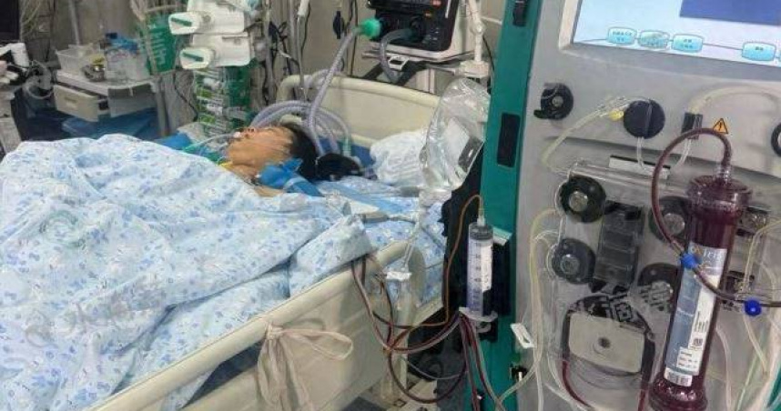 大陸河南省平頂山市18歲女孩蔣晨楠近日高考剛結束，因心肌炎一度命危。（圖／翻攝自九派新聞）