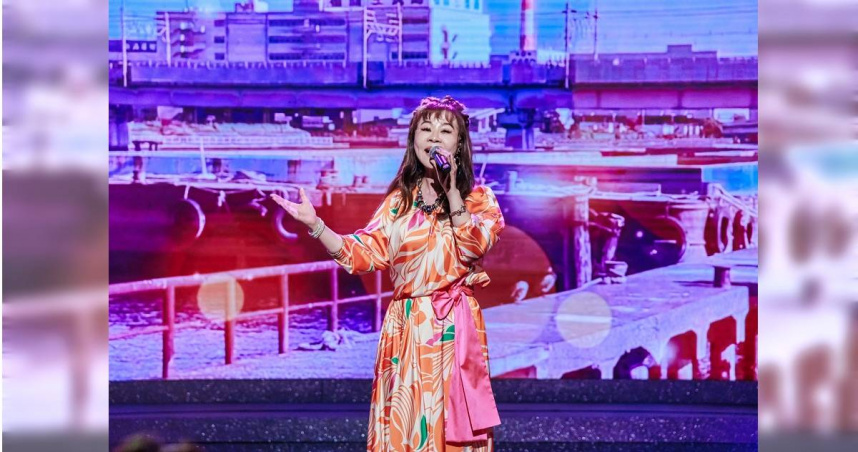 龍千玉擔任節目來賓，分享以前歌廳秀表演的故事。（圖／中視提供）