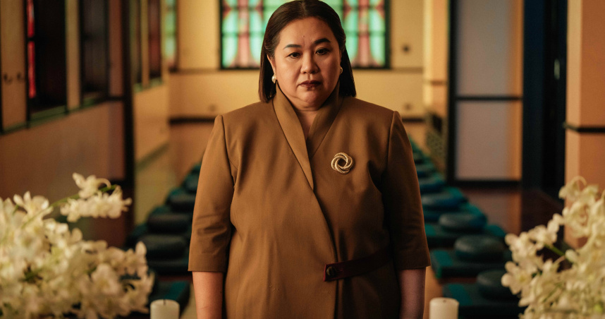 鍾欣凌挑戰演出宗教領袖。（圖／Netflix提供）