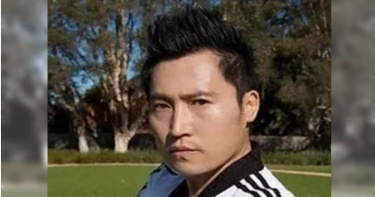 澳洲一名負債累累卻沉溺於成功幻想的韓裔跆拳道教練，疑似因為眼紅於一名學生父母成功的事業，將對方一家三口全數殺害。（圖／翻攝ABC NEWS）