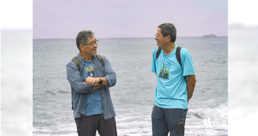 王浩一（左）、劉克襄（右）在蘇澳、南澳是最後同框。（圖／公視提供）