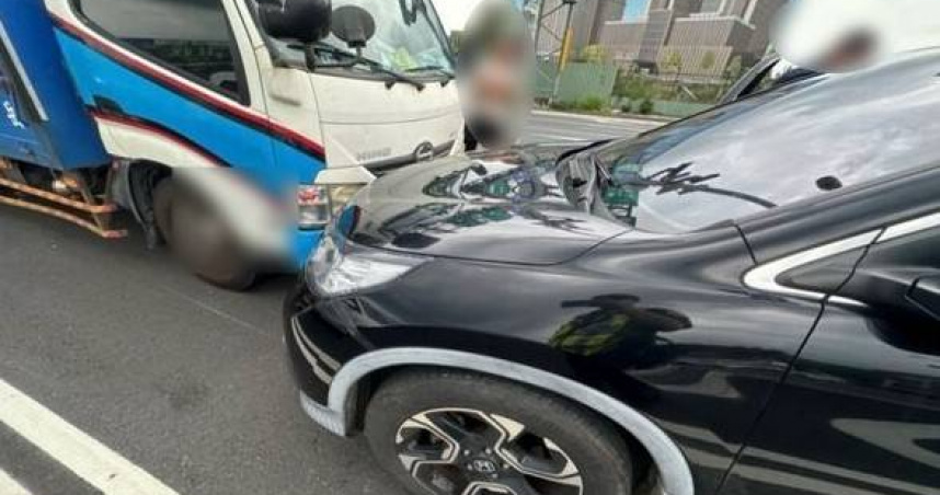 毒駕男逆向停路口宛如殭屍！突暴衝撞貨車　車內再搜出喪屍煙彈
