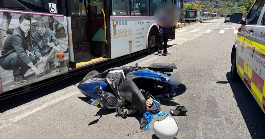 送外送逆向遭公車撞上！男疑用藥恍神釀禍　快篩陽性遭送辦