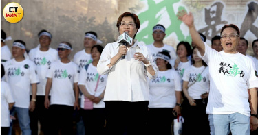 彰化縣長王惠美近期屢次與國民黨主席鄭麗文錯身，也讓藍營地方整合情況備受關注。（圖／侯世駿攝）