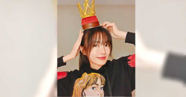 慶46歲生日好甘溫 謝金燕謝母親贈暖衣