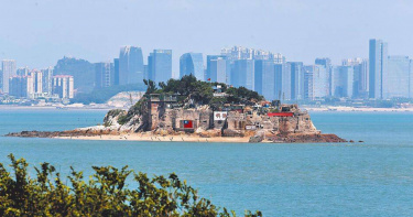 陸無人機再闖小金門，快閃往廈門方向飛離。（圖／中國時報記者李金生攝）