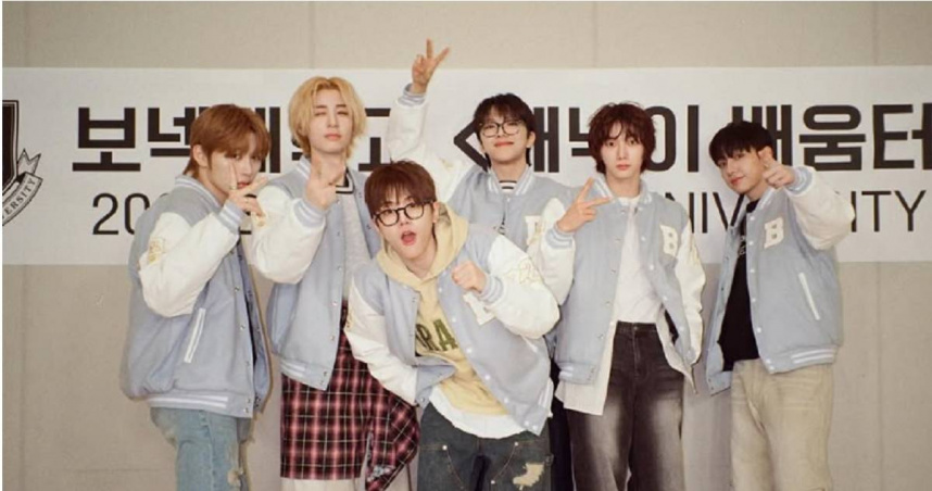 韓國新生代男團「BOYNEXTDOOR」原訂今（29）日在曼谷舉行演唱會，在28日地震發生後卻傳出成員先行搭機回韓，主辦方慢一步才宣布演唱會取消，導致粉絲被丟包在泰國的消息。（圖／翻攝IG／boynextdoor_official）