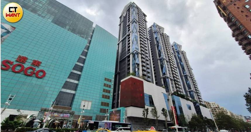 北市豪宅新面孔「台北之星」，2023年6月的一筆單價269萬元成交紀錄，刷新北市豪宅多年紀錄。（圖／林榮芳攝）