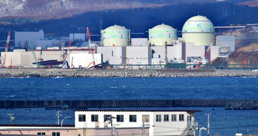 福井縣敦賀市的普賢（Fugen）反應爐正進行除役作業，23日發生含氚廢水外洩事故。（示意圖／達志／美聯社，下同）