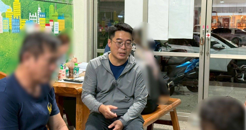 對於國民黨立委柯志恩緊咬對手賴瑞隆簡報上的錯字，市議員邱俊憲指柯「雙標」，財劃法爭議比錯字嚴重百倍。（圖／擷取邱俊憲臉書）