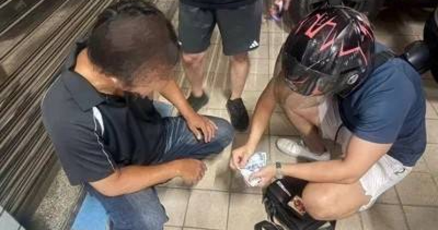 72歲嬤遭「新加坡富商」甜言騙23萬　再討30萬贖金露餡！警埋伏活逮車手