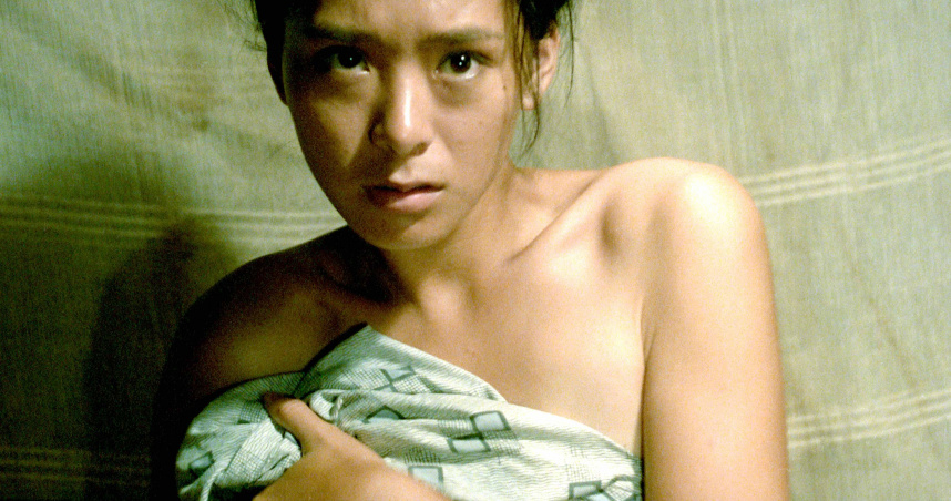 夏文汐在《殺夫》中大膽演出，至今被奉為「經典中的經典」。（圖／海鵬提供）