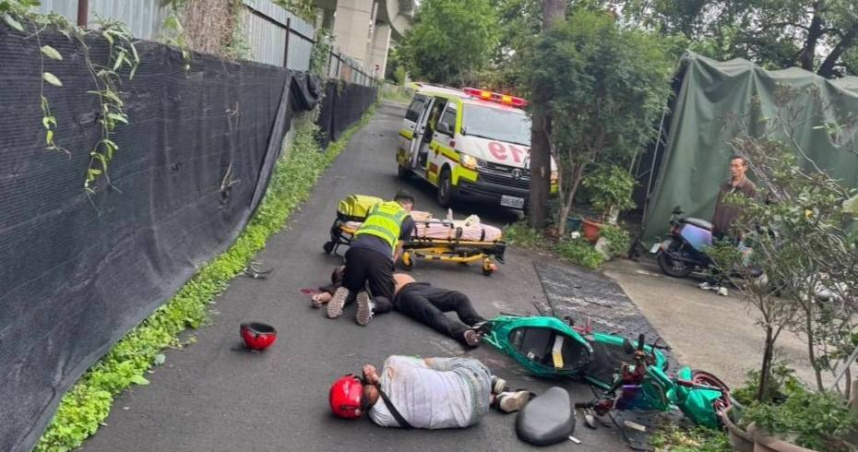 中國移工載友自摔昏迷疑涉酒駕。（圖／翻攝畫面）