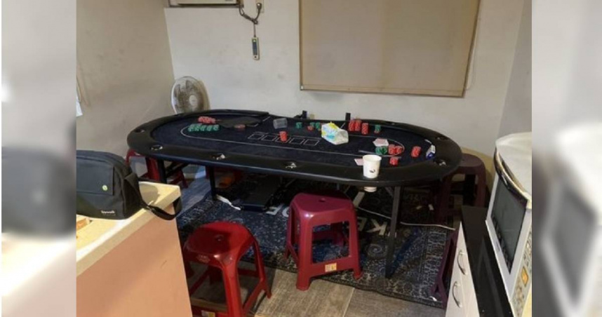 連男在賭場慘輸2300萬元，雙方疑調解賭債未成， 連男慘遭10餘名惡煞圍毆凌虐。（圖／翻攝畫面）