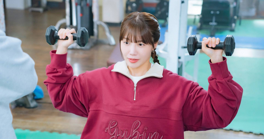 《24小時健身俱樂部》以健身房為背景，鄭恩地增重9公斤，又要隨著劇情進度瘦下來。（圖／friDay影音提供）