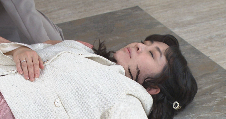 《好運來》蔡燦得領便當。（圖／民視）