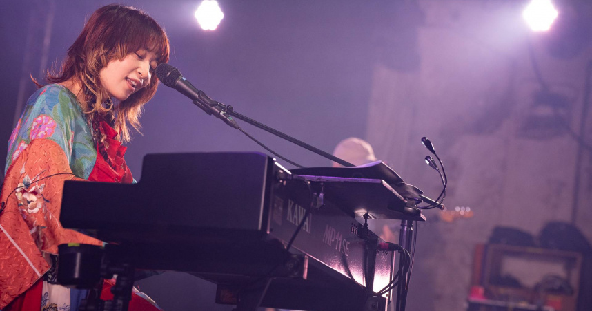 樋口愛昨日於台北Legacy開唱，一連帶來超過20首歌曲，讓台下歌迷聽得相當過癮。（圖片／寬宏藝術提供）