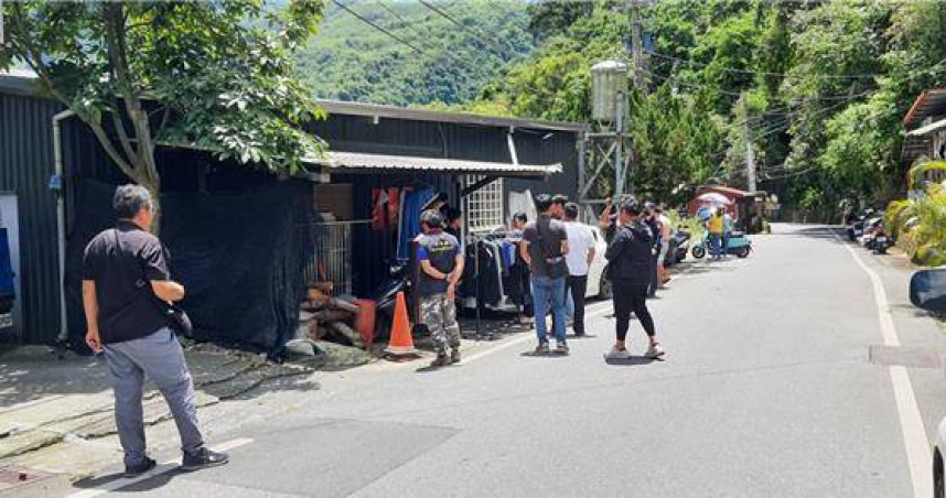 比特犬失控再咬人銅門部落人犬皆受傷。（圖／翻攝畫面）