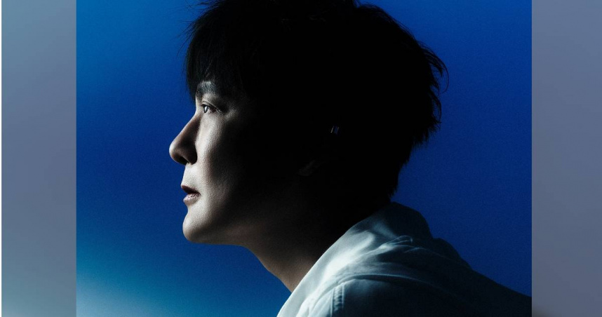 張信哲新歌詞曲邀請理想混蛋雞丁合作。（圖／潮水音樂提供）