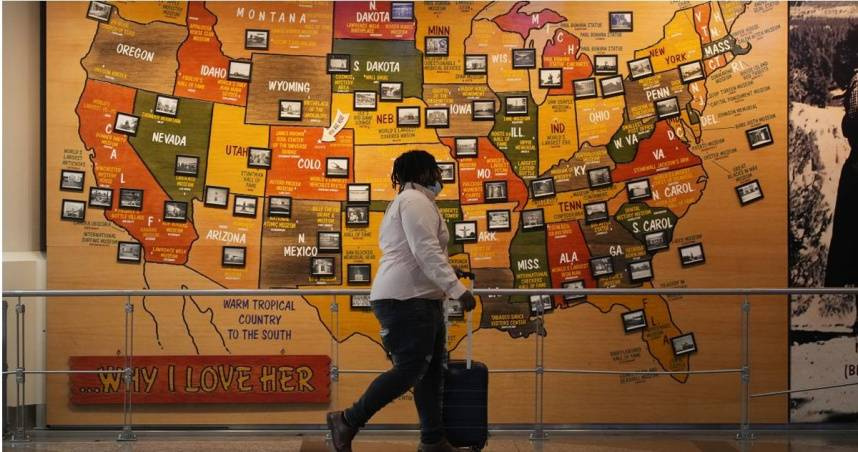 大陸留學生抵美後遭盤問並遣返，美方未明示理由，北京強烈抗議。（示意圖／達志／美聯社）