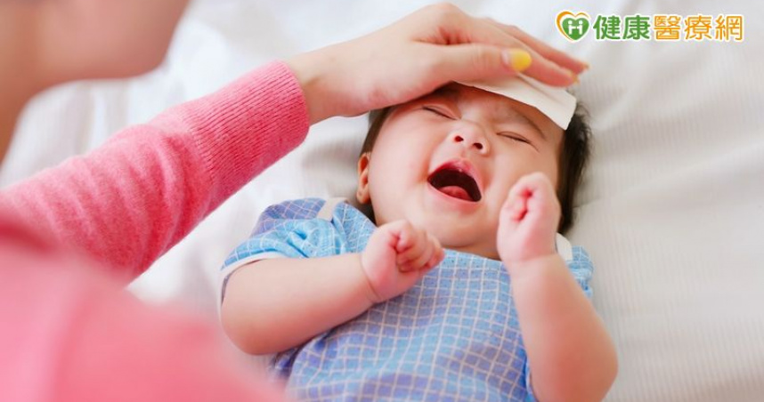 發燒是提升免疫反應的一部分　醫教正確物理與藥物降溫法