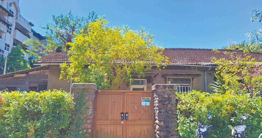 台北市大安區溫州街台灣大學日式宿舍群，多為日據時期學者居住，展現日式宿舍歷史風貌。台北市文資會27日審議，有12戶建築都為具貢獻學者任教時的宿舍，具文資價值登錄為歷史建築，但不列為聚落建築群。（圖／台北市文化局提供／中國時報邱芊台北傳真）