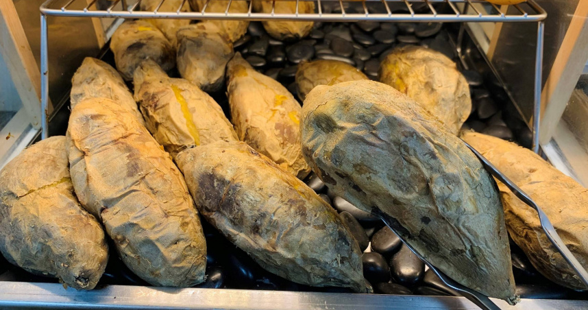 日籍網紅透露，日本人喜愛台灣超商賣的地瓜。（圖／報系資料照）