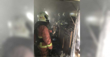 只是想吃蔥油餅 氣炸鍋突自爆廚房成廢墟